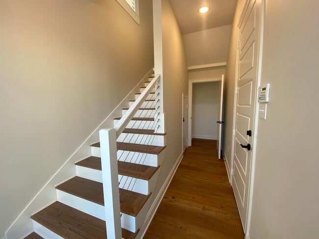 Photo - 1028 Bridgewater Ave