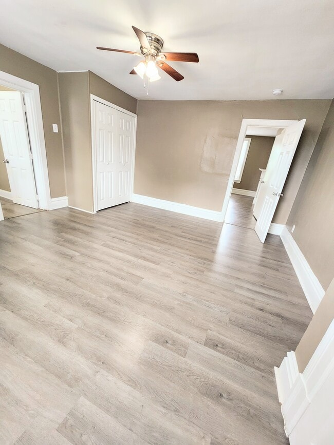 1210 Maple Ave