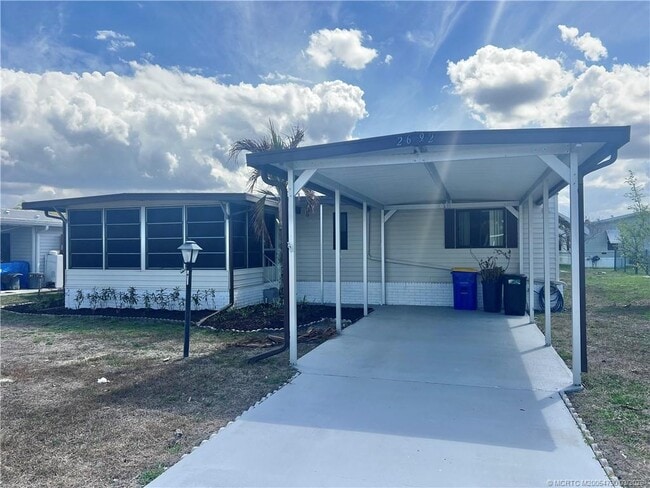 Building Photo - 2692 SW Pontiac Pl