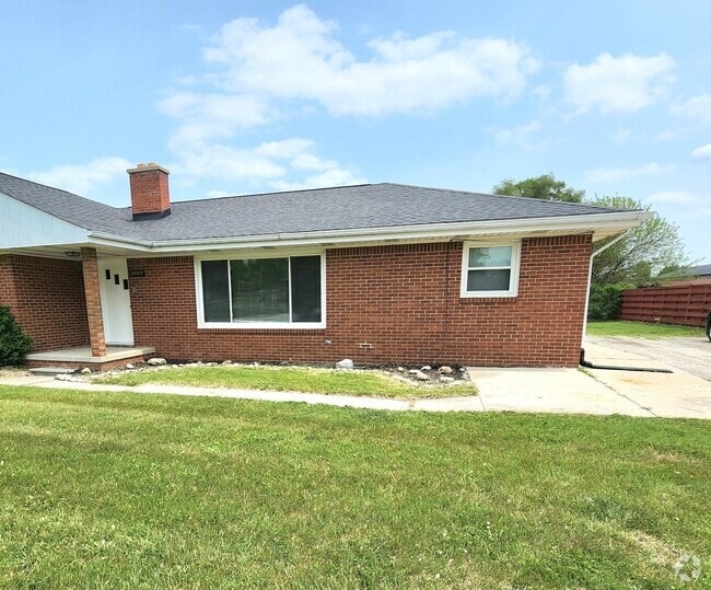 Building Photo - 10143 Carpenter Rd Rental