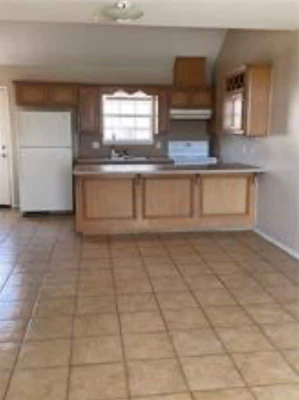 Photo - 703 La Mancha Dr