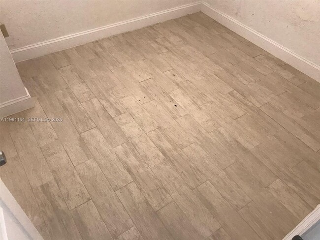 Photo - 180 NW 17th St Unit 2