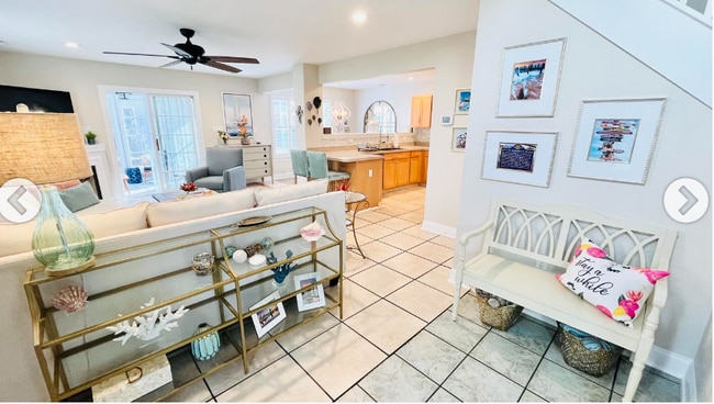 Photo - 20256 Simonton Ct