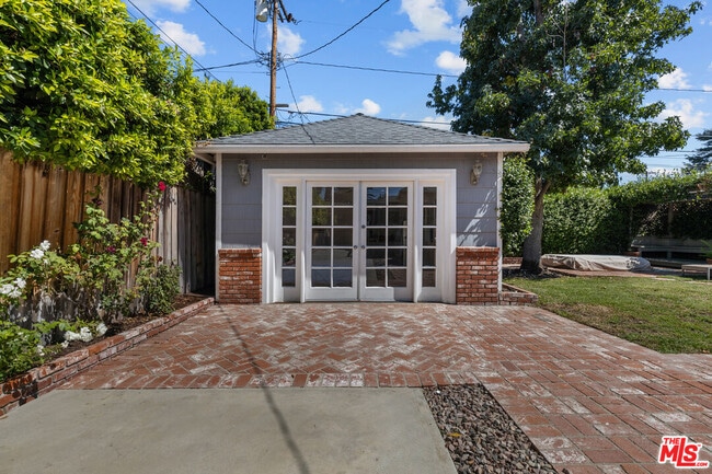 Photo - 4814 Lemona Ave