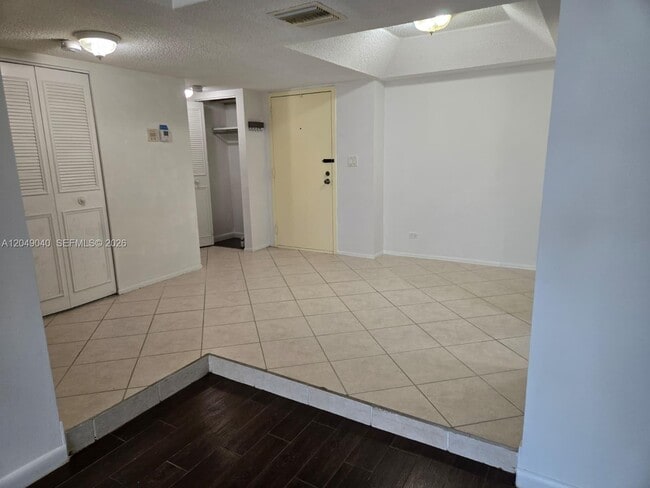 Photo - 3690 Inverrary Dr Unit 2Q