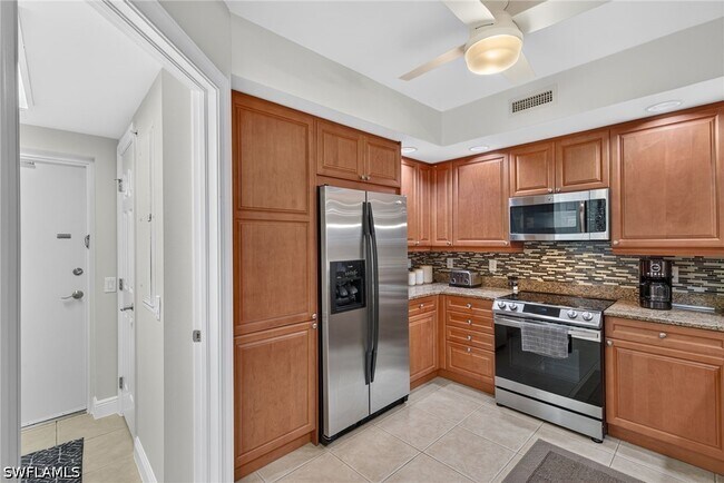 23540 Via Veneto Unit 204