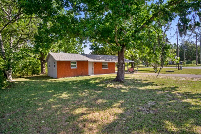 Photo - 6815 W Rich St