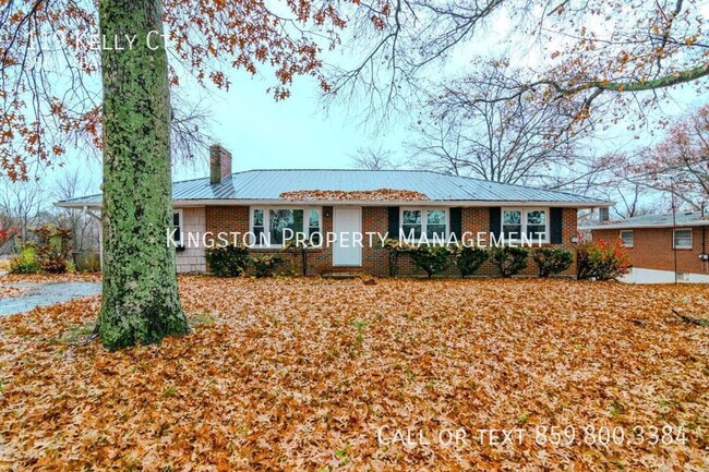 Gorgeous 3 Bedroom House Available Now!! - Gorgeous 3 Bedroom House Available Now!!