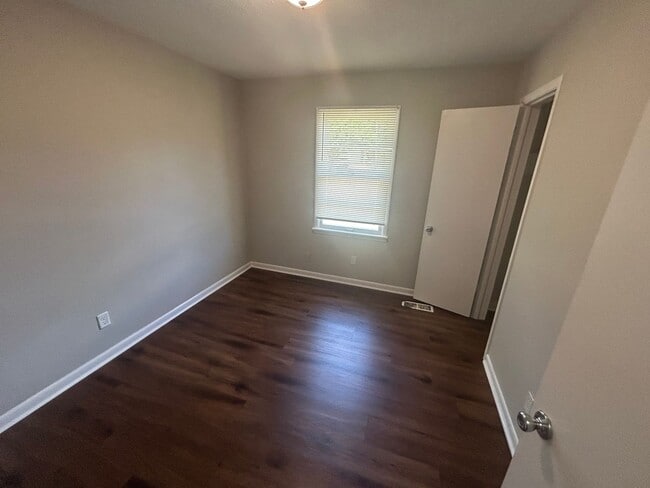 Photo - 3BR 2BA with large back yard on closed street.