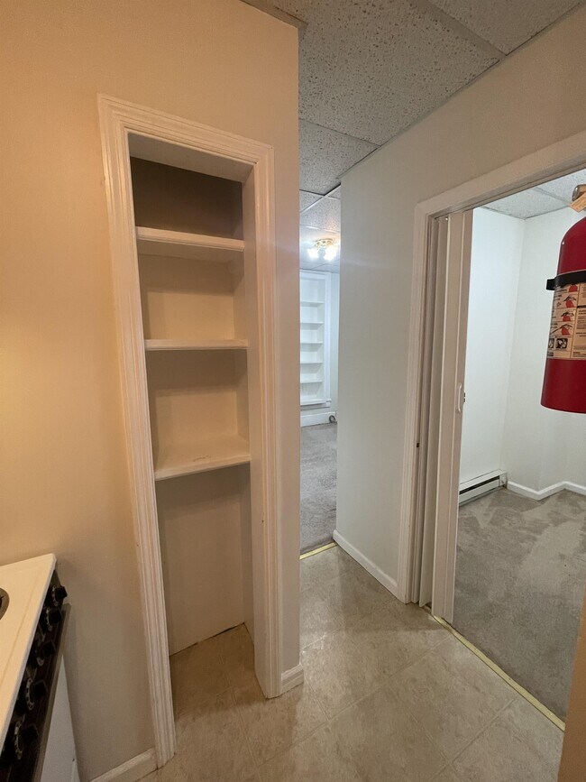 Photo - 416 E 2nd St