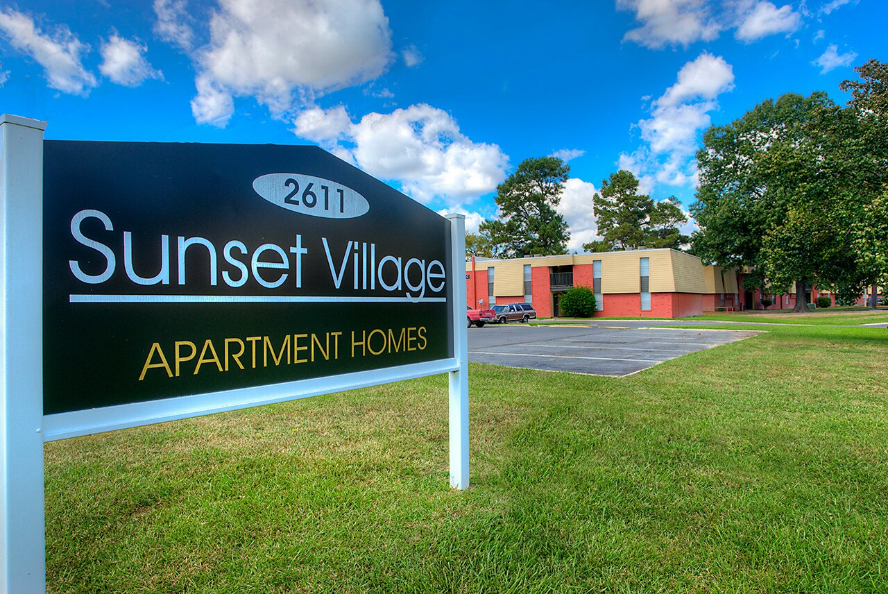 Sunset Village - Sunset Village Apartments