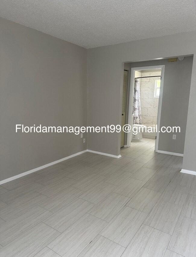 Photo - 5413 satsuma dr