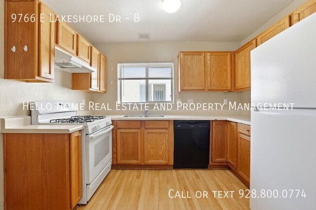 Photo - 9766 E Lakeshore Dr Unit B