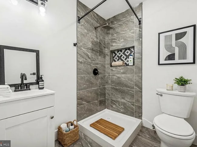 Photo - 3312 W Cumberland St Unidad 1