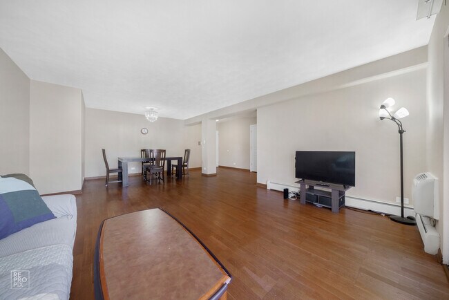 Photo - 1111 Church St Unit 404