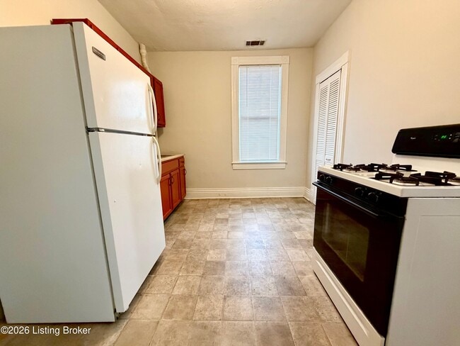 Photo - 2220 Payne St Unit 2