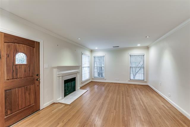 Photo - 2901 Amherst Ave