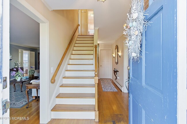 Photo - 204 Neptune Pl