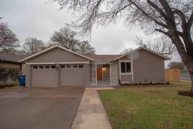 Photo - 2800 Bushnell Dr