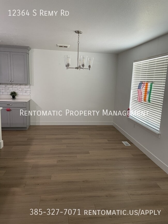 Photo - 12364 Remy Rd Casa