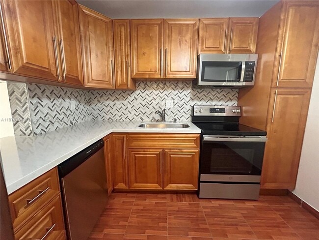 Photo - 1080 Del Lago Cir Unit 202