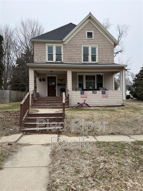 Building Photo - 534 1/2 E Wyandotte St