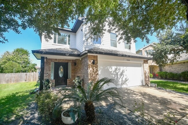 Photo - 9203 Split Ridge Ln
