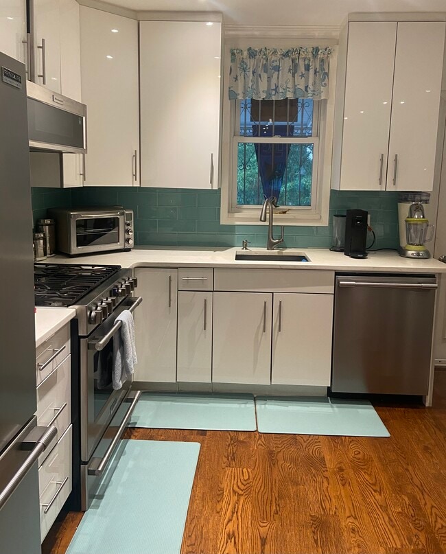 Photo - 2719 Morgan Ave