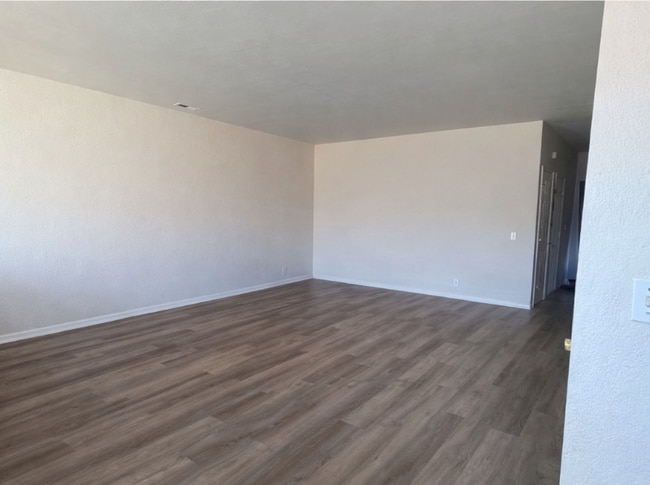 Photo - 2454 NW 8th St Unidad 1