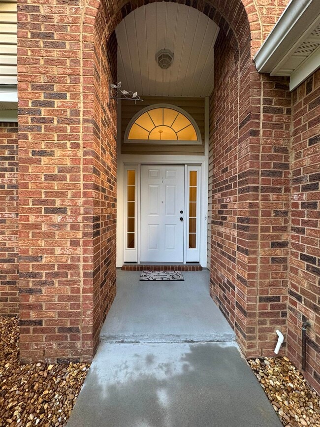 Photo - 1457 Applewood Way