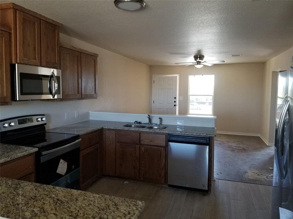 Photo - 92 Sandstone Dr