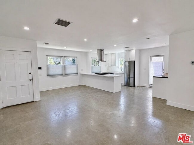 4234 Verdugo Rd