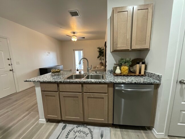 2 Bedroom/2 Bathroom