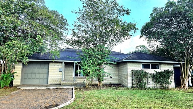 Building Photo - 4258 T C Jester Blvd Rental
