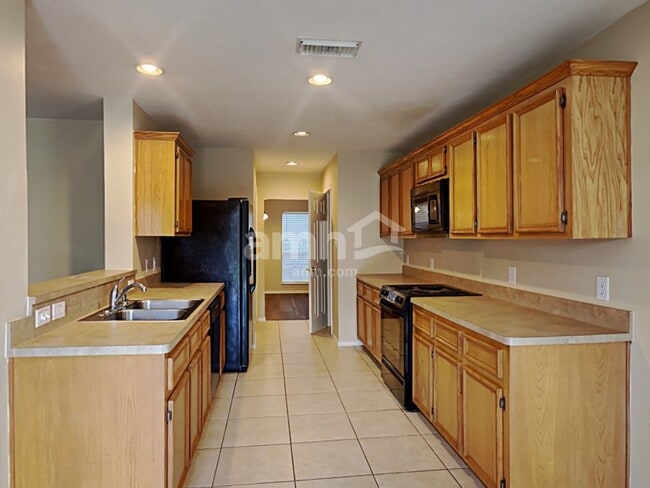 Photo - 2718 Eros Ln