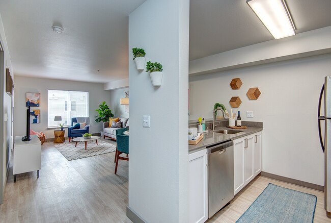 Photo - Row on Third