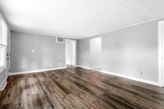 Photo - 8900 Moritz Ave