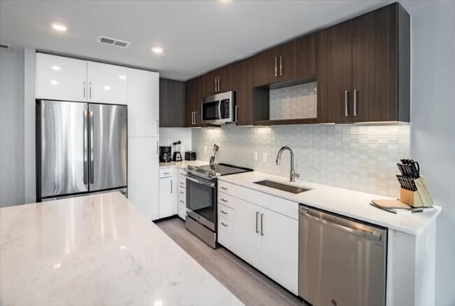 Photo - 4836 Rugby Ave Unit SI ID1040084P