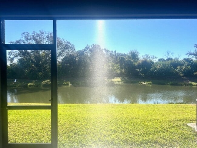 Photo - 3/2.5 GATED COMMUNITY - TOWNHOUSE - GREAT SCHOOLS IN PALMER RANCH