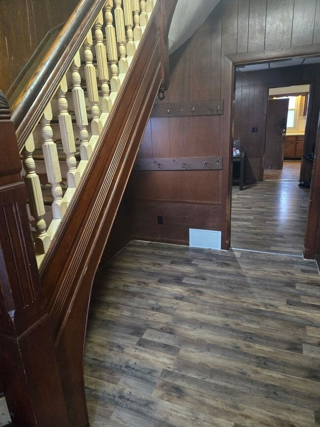 Photo - 1305 S Easton Ave