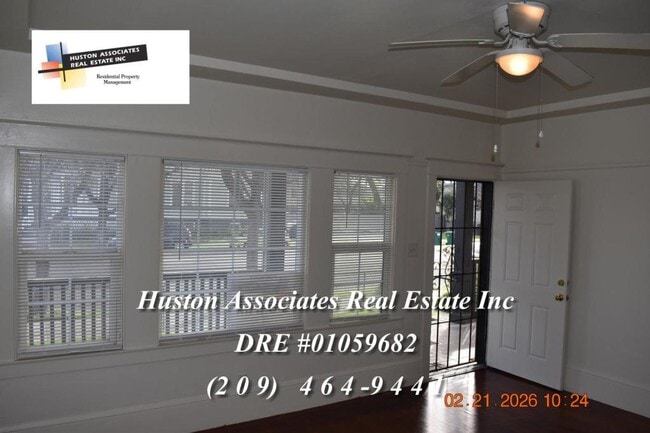 Photo - 845 N Lincoln St