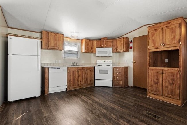 Photo - 5040 St Kitts Calle St