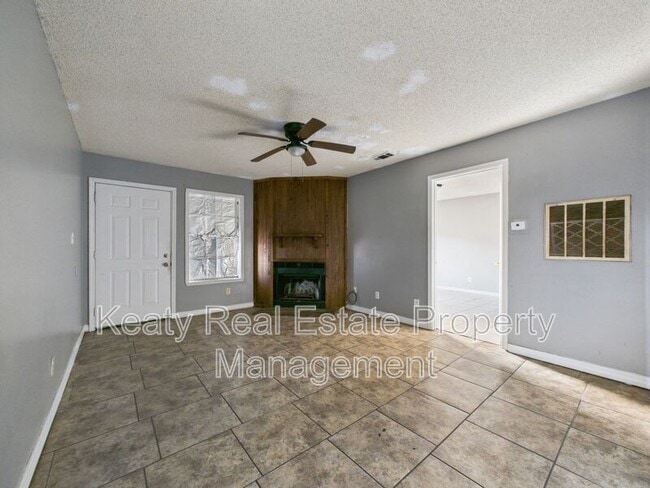 102 Limoges St