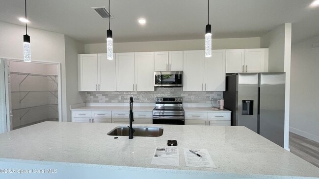 Photo - 349 Galena St SW