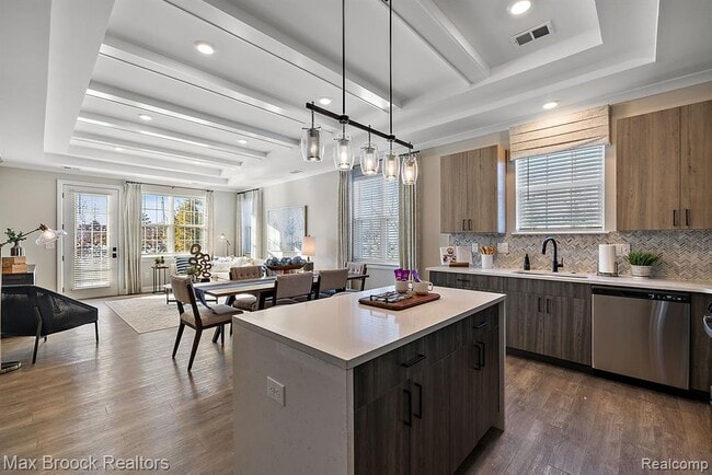 Photo - 1521 Tribute Dr