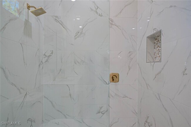 Photo - 3414 74th St W