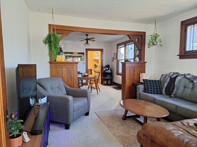 Photo - 622 N Broad St