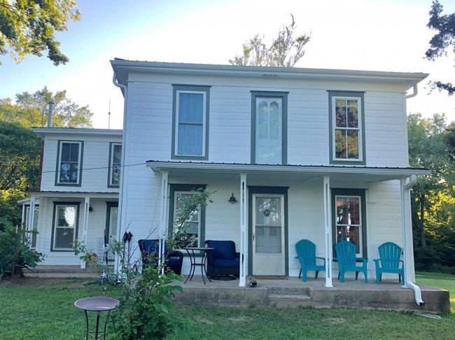 Building Photo - 769 E 1650 Rd