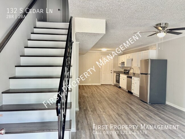 Free Month's Rent!: 2Bed/2Bath Townhome Ft... - Free Month's Rent!: 2Bed/2Bath Townhome Ft...