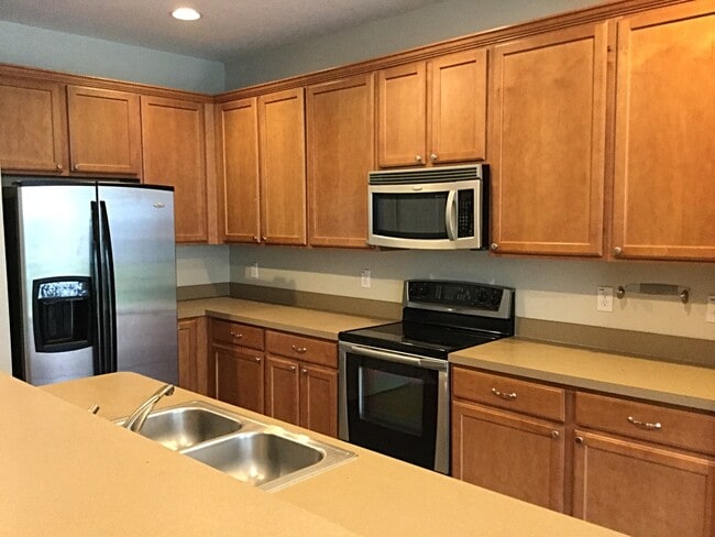 481 Penny Royal Pl